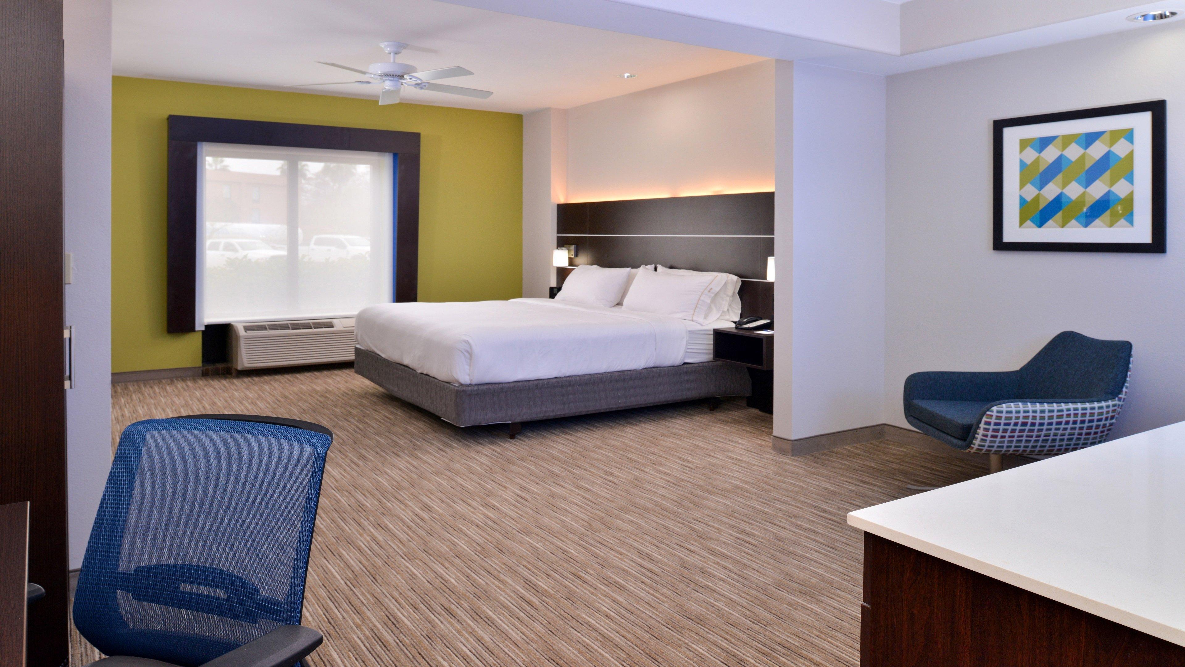 Holiday Inn Express Hotel & Suites La Place By Ihg Exterior photo