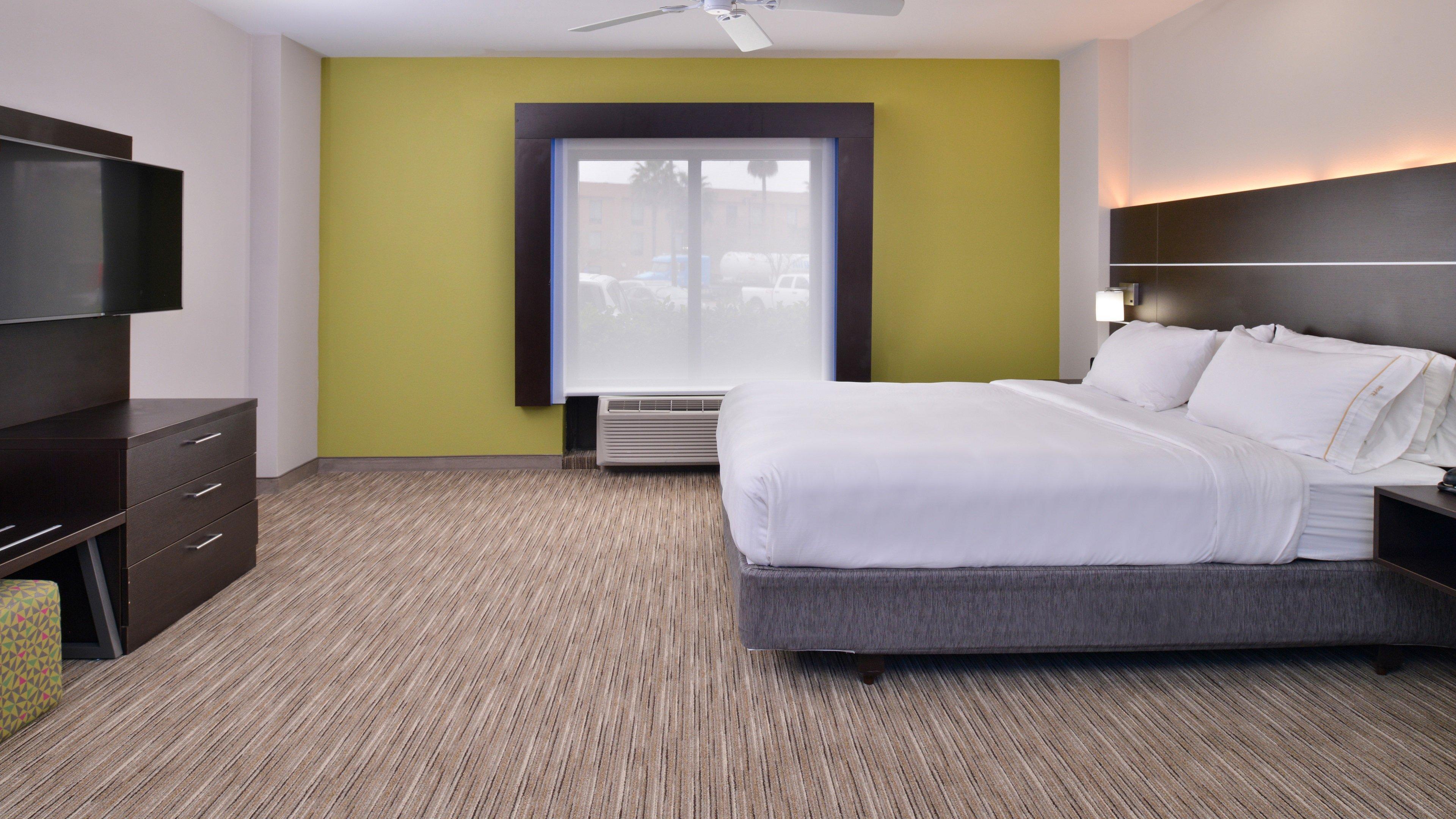 Holiday Inn Express Hotel & Suites La Place By Ihg Exterior photo